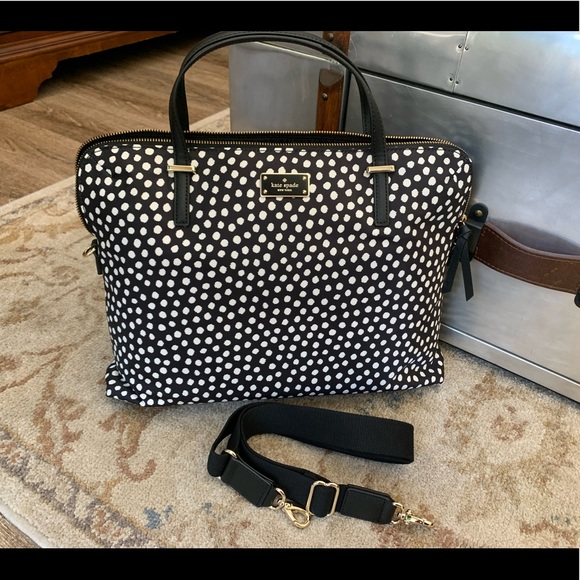 kate spade Handbags - Beautiful black and white dot Kate Spade ♠️ hobo